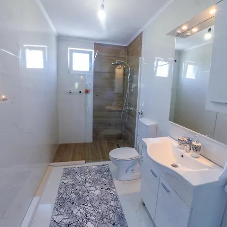 Hotel Sweet Retreat On Buna Riverside - With Private Pool Blagaj